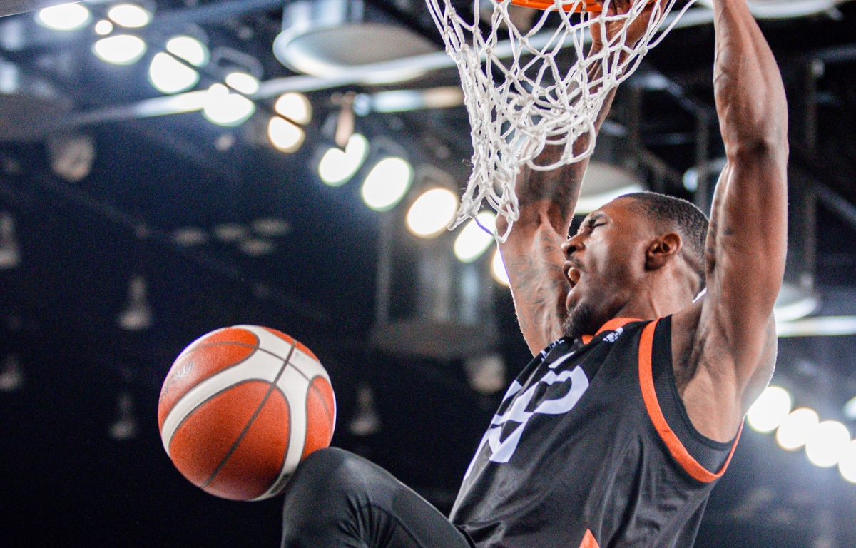Super League Basketball and Molten pen multi-year partnership 